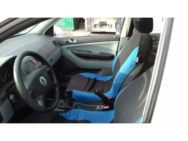 skoda fabia (6y2/6y3) del año 2002
