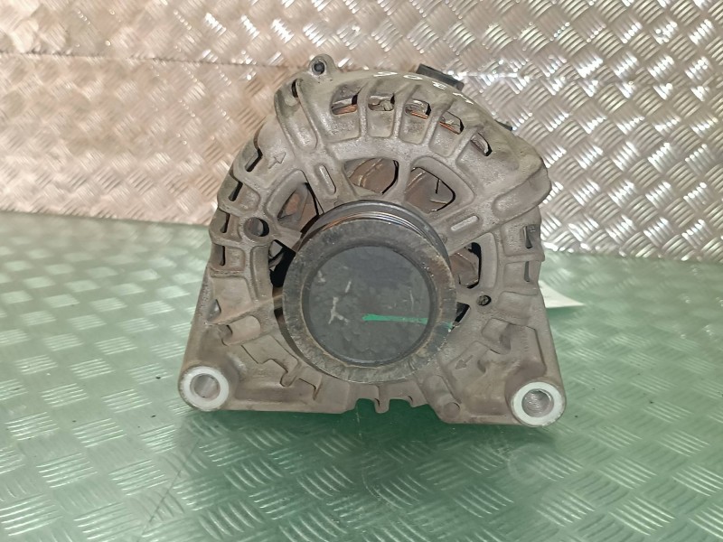 Recambio de alternador para ford c-max (cb3) ghia referencia OEM IAM AV6N10300DC 30659389 120A