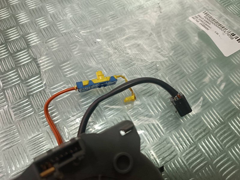 Recambio de anillo airbag para opel corsa c comfort referencia OEM IAM 24459850 1610662 GM