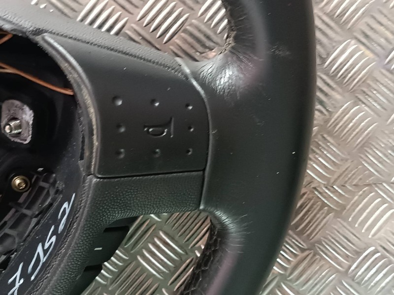 Recambio de volante para opel corsa c comfort referencia OEM IAM 9156012 S25080F PIEL