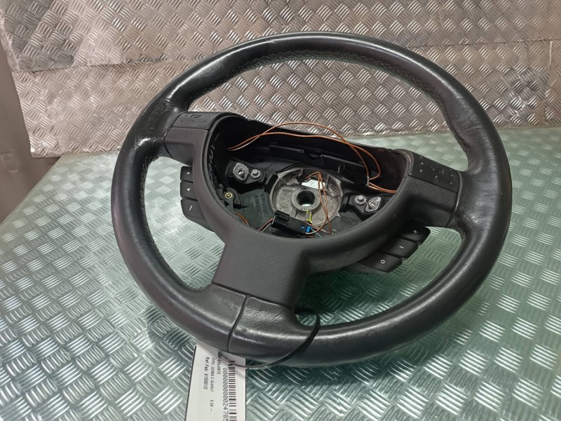 Recambio de volante para opel corsa c comfort referencia OEM IAM 9156012 S25080F PIEL