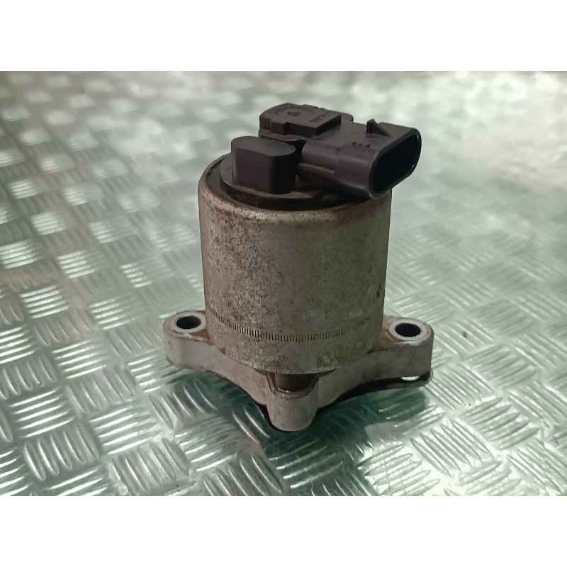 Recambio de valvula egr para opel corsa c comfort referencia OEM IAM 33711  CONECTOR 5 PINES