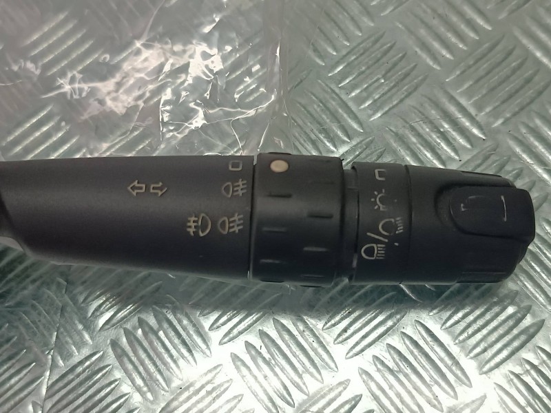 Recambio de mando luces para citroen xsara picasso 1.6 sx referencia OEM IAM 96251932ZL  