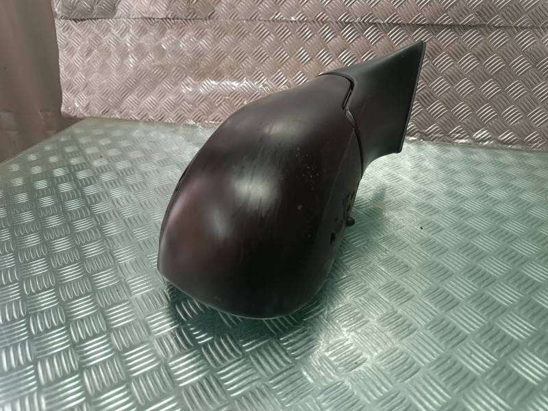 Recambio de retrovisor derecho para citroen xsara picasso 1.6 sx referencia OEM IAM 2018015  ELECTRICO