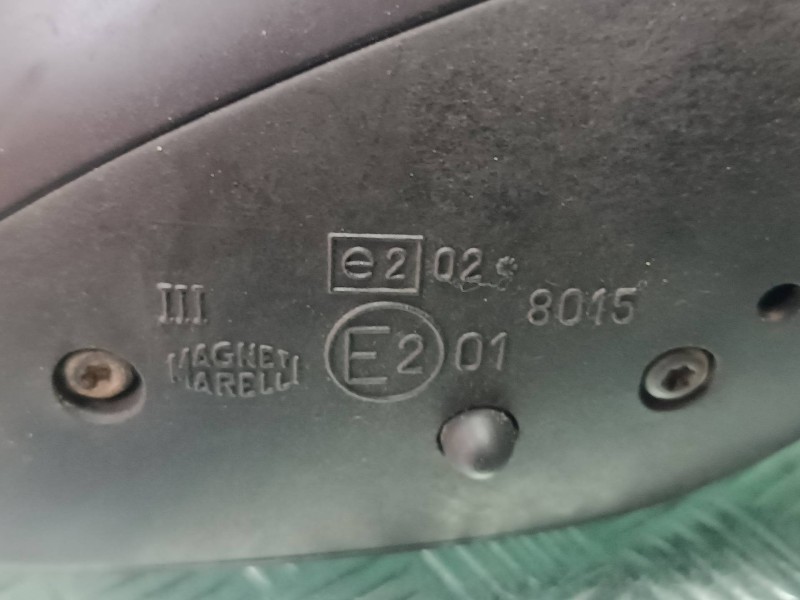 Recambio de retrovisor derecho para citroen xsara picasso 1.6 sx referencia OEM IAM 2018015  ELECTRICO