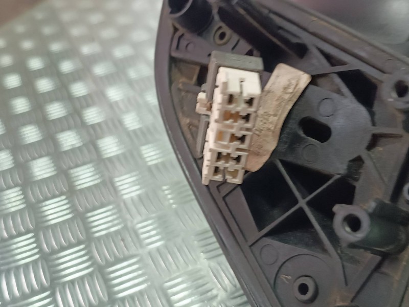 Recambio de retrovisor derecho para citroen xsara picasso 1.6 sx referencia OEM IAM 2018015  ELECTRICO