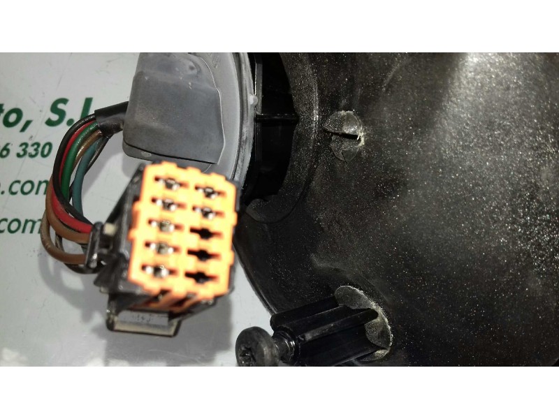 Recambio de retrovisor derecho para peugeot 206 sw xs referencia OEM IAM 96480957XT  ELECTRICO