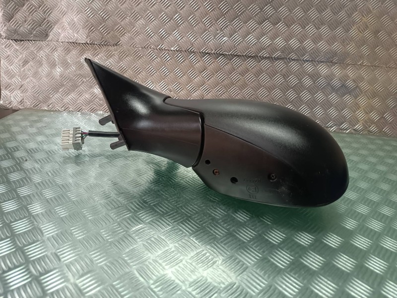 Recambio de retrovisor izquierdo para citroen xsara picasso 1.6 sx referencia OEM IAM 024442  ELECTRICO