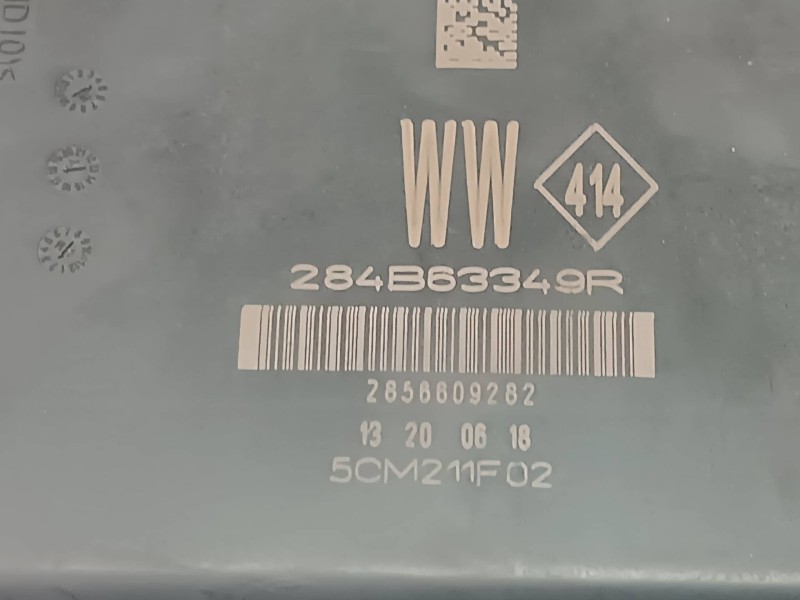Recambio de caja reles / fusibles para renault talisman icon referencia OEM IAM 284B63349R 5CM211F02  Recambio de caja reles / fusibles para renault talisman icon referencia OEM IAM 284B63349R 5CM211F02