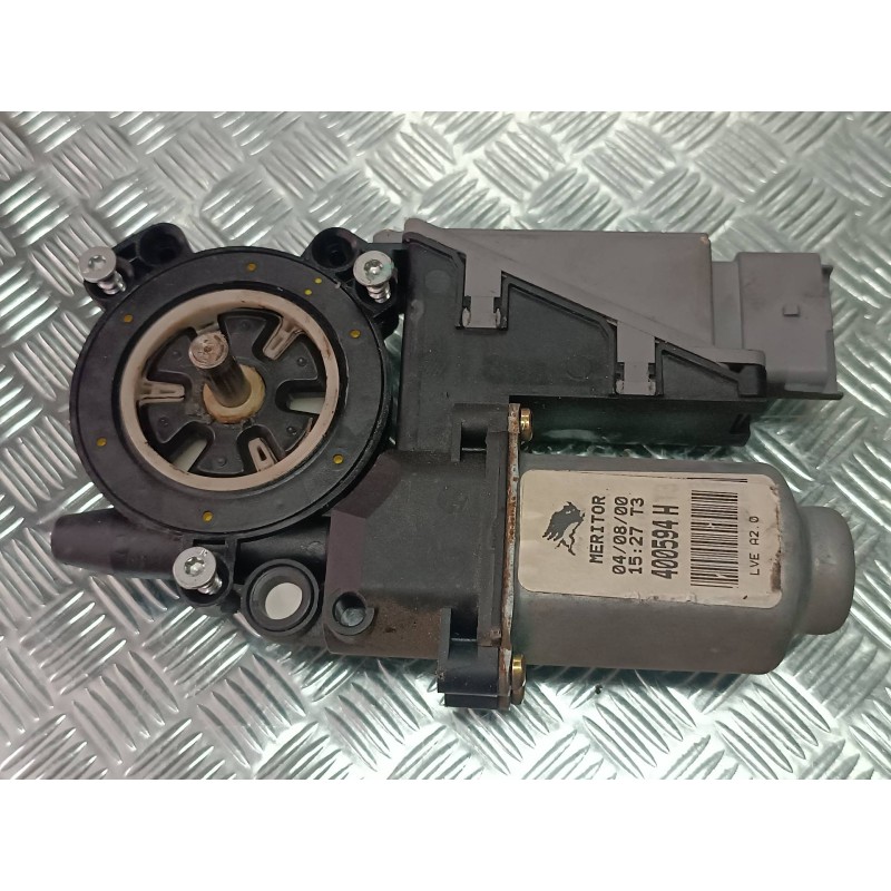 Recambio de motor elevalunas delantero izquierdo para citroen xsara berlina 2.0 hdi sx (66kw) referencia OEM IAM 400594H  CONECT