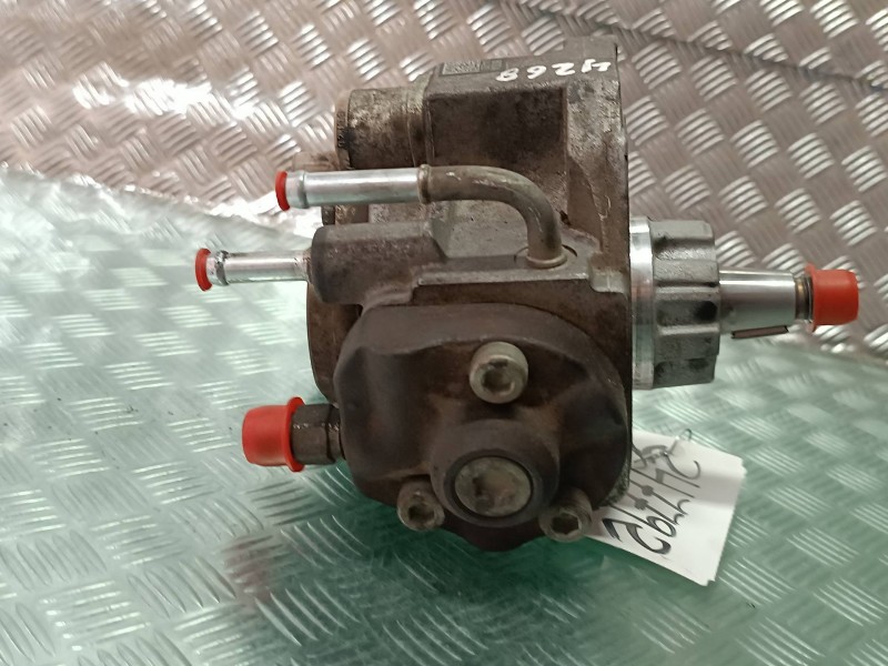 Recambio de bomba inyeccion para mazda 3 berlina (bk) 1.6 vvt active referencia OEM IAM RF7J13800A 2940000420 DENSO