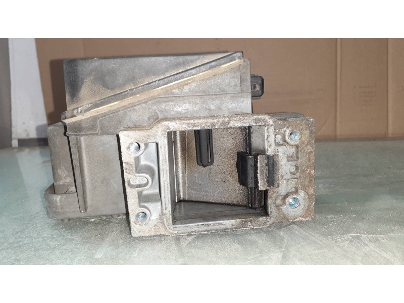 Recambio de caudalimetro para ford sierra berlina ghia referencia OEM IAM 0280202063  