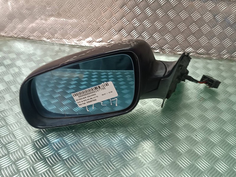 Recambio de retrovisor izquierdo para audi a4 berlina (b5) 2.5 tdi referencia OEM IAM 8D0857543 014740 ELECTRICO