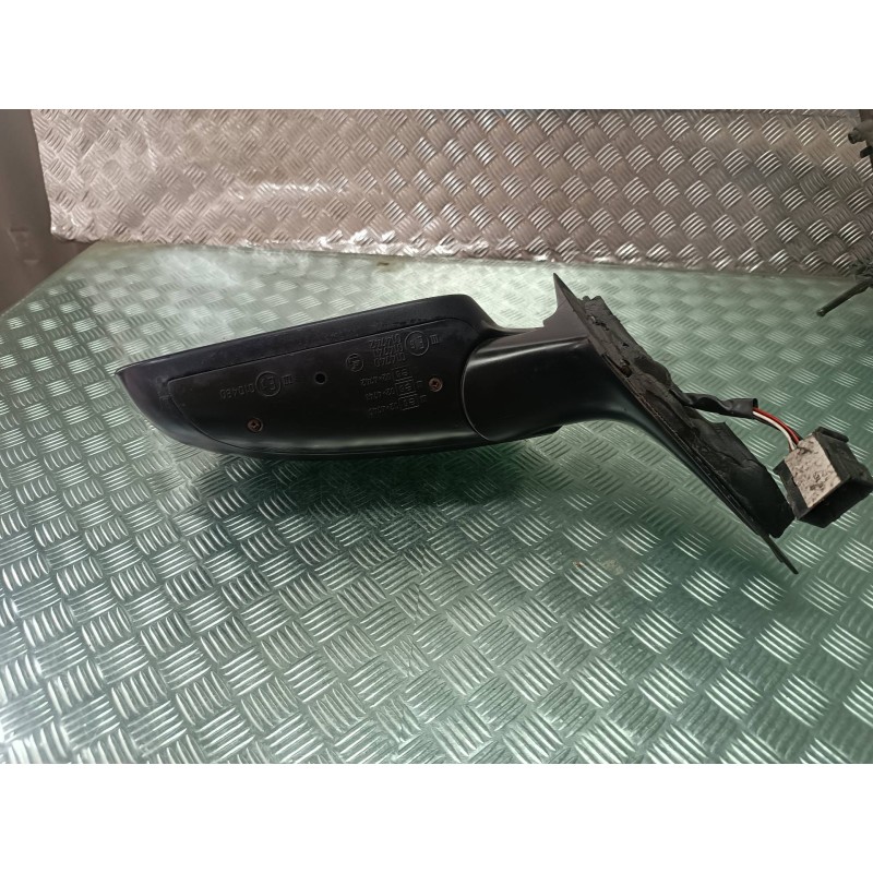 Recambio de retrovisor izquierdo para audi a4 berlina (b5) 2.5 tdi referencia OEM IAM 8D0857543 014740 ELECTRICO