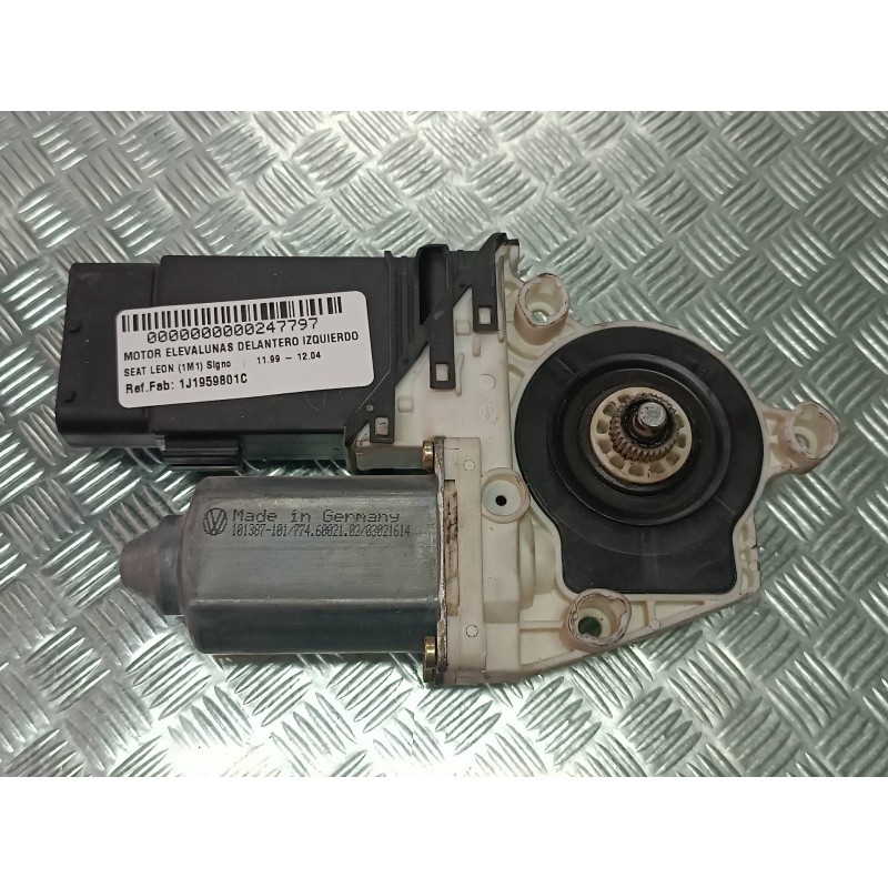 Recambio de motor elevalunas delantero izquierdo para seat leon (1m1) signo referencia OEM IAM 1J1959801C 1716287 