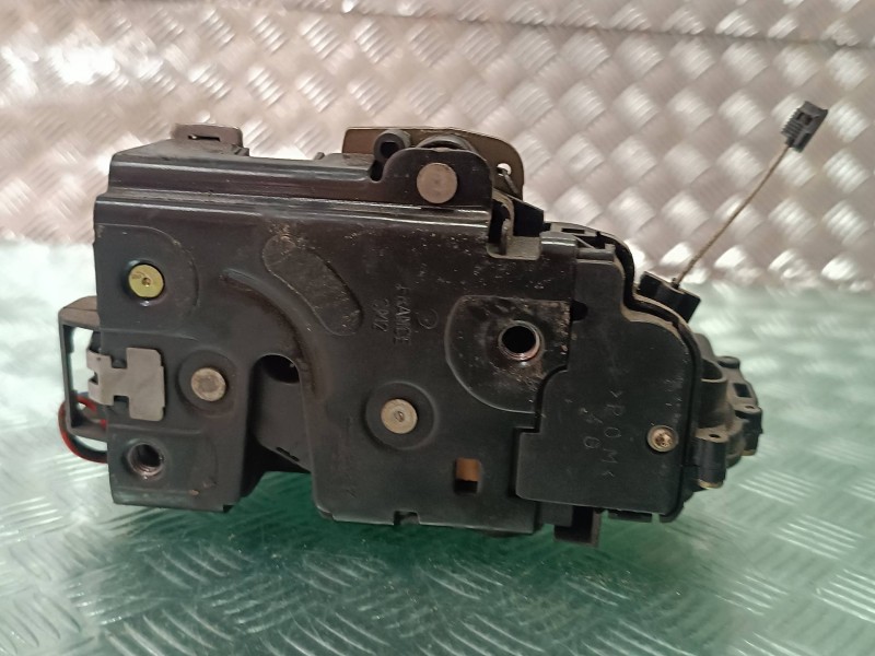 Recambio de cerradura puerta trasera izquierda para seat leon (1m1) signo referencia OEM IAM 3B4839015A  ELECTRICA