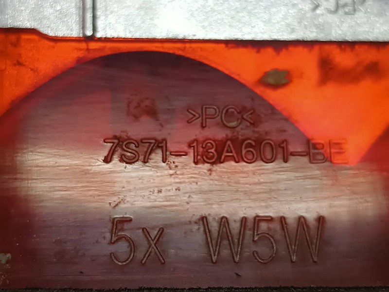 Recambio de luz central de freno para ford c-max (cb3) ghia referencia OEM IAM 7S7113A601BE 7S7113A601 