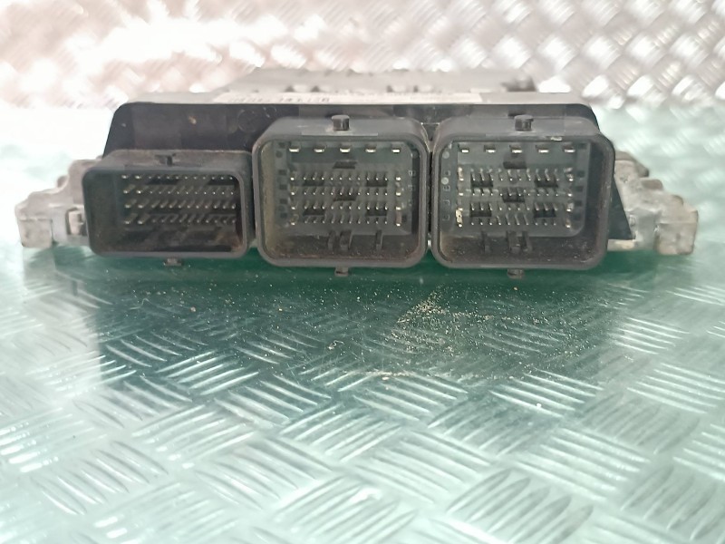 Recambio de centralita motor uce para ford c-max (cb3) ghia referencia OEM IAM AV6112A650YF S180133002F FOMOCO