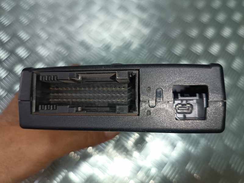 Recambio de modulo electronico para ford c-max (cb3) ghia referencia OEM IAM 8M5T19C112 0660081953 FOMOCO