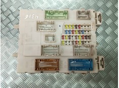 Recambio de caja reles / fusibles para ford c-max (cb3) ghia referencia OEM IAM BV6N14A073BN  FOMOCO