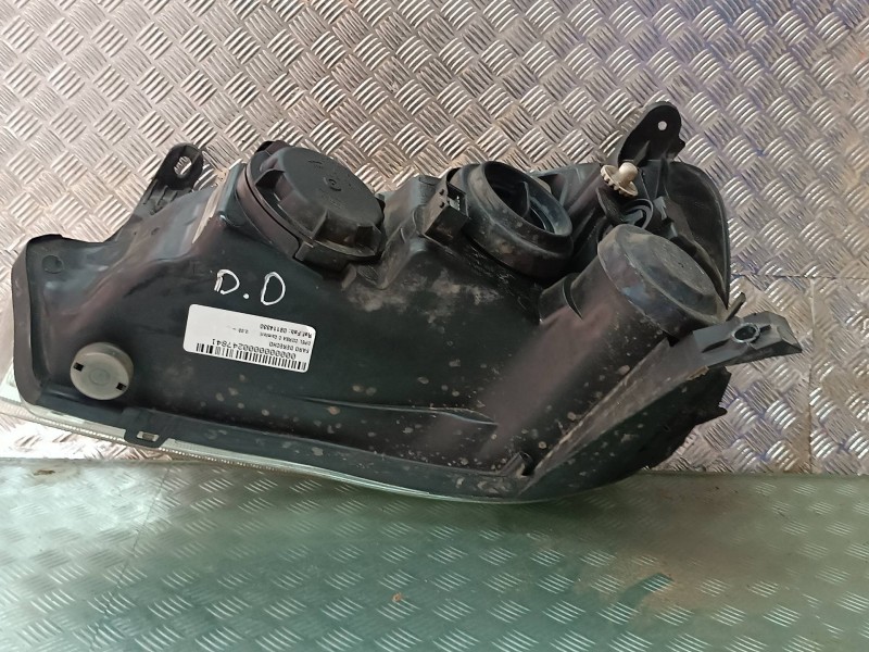 Recambio de faro derecho para opel corsa c comfort referencia OEM IAM 09114330 89302121 VALEO