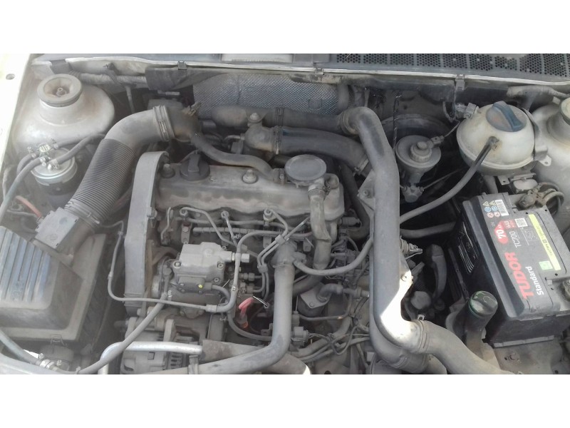 volkswagen golf iii berlina (1h1) del año 1996