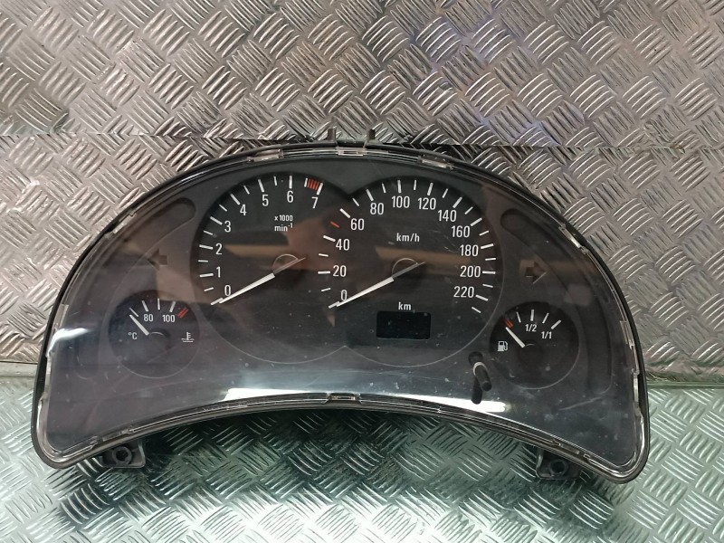 Recambio de cuadro instrumentos para opel corsa c comfort referencia OEM IAM 09166814FL 110008988009 VDO