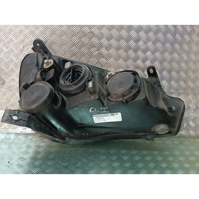 Recambio de faro izquierdo para opel corsa c comfort referencia OEM IAM 09114320 89302111 VALEO