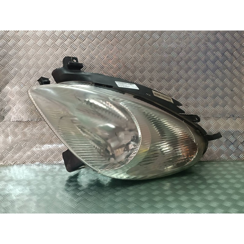 Recambio de faro izquierdo para citroen xsara picasso 1.6 sx referencia OEM IAM 9631495180 89300190 VALEO