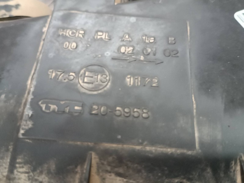 Recambio de faro izquierdo para fiat punto berlina (188) 1.2 8v referencia OEM IAM 205958 TYC205958 