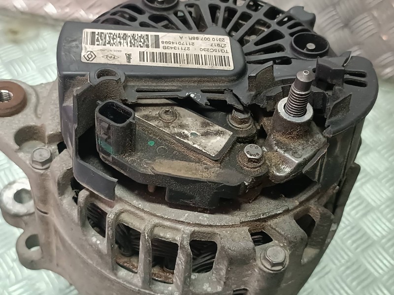 Recambio de alternador para dacia duster ambiance 4x2 referencia OEM IAM 231000788R 2711343B TG15C230