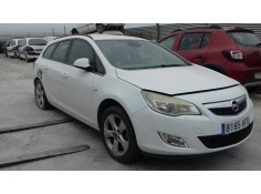 opel astra j sports tourer del año 2011