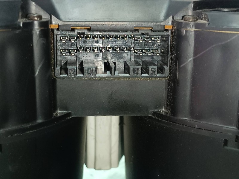 Recambio de cuadro instrumentos para chevrolet kalos 1.4 se referencia OEM IAM 96426348 MS5D010122 