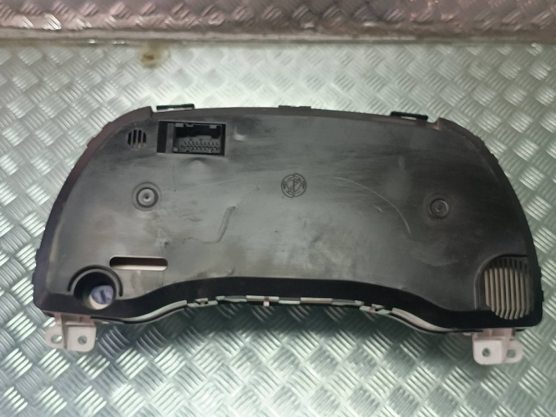 Recambio de cuadro instrumentos para fiat punto berlina (188) 1.2 8v referencia OEM IAM 46753571 606309990 606307002H