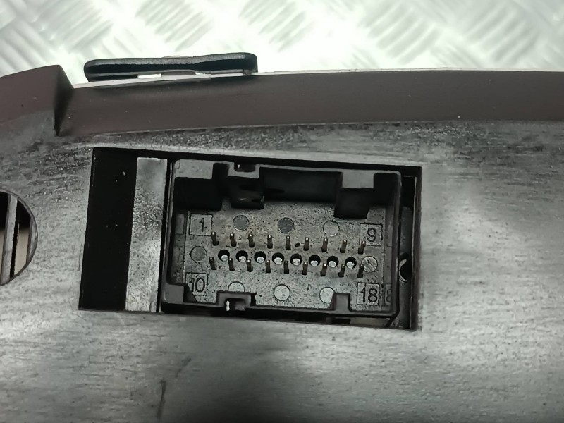 Recambio de cuadro instrumentos para fiat punto berlina (188) 1.2 8v referencia OEM IAM 46753571 606309990 606307002H