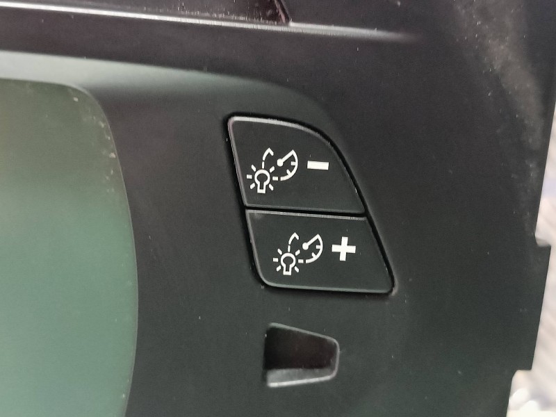 Recambio de cuadro instrumentos para citroen c4 picasso feel referencia OEM IAM 981108378000 5550055205 