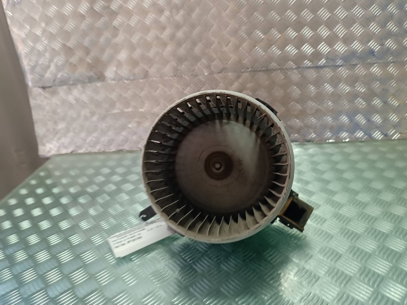 Recambio de ventilador calefaccion para citroen c4 picasso feel referencia OEM IAM 5P1331000  DENSO