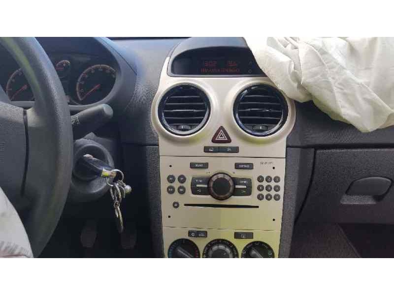 opel corsa d del año 2009