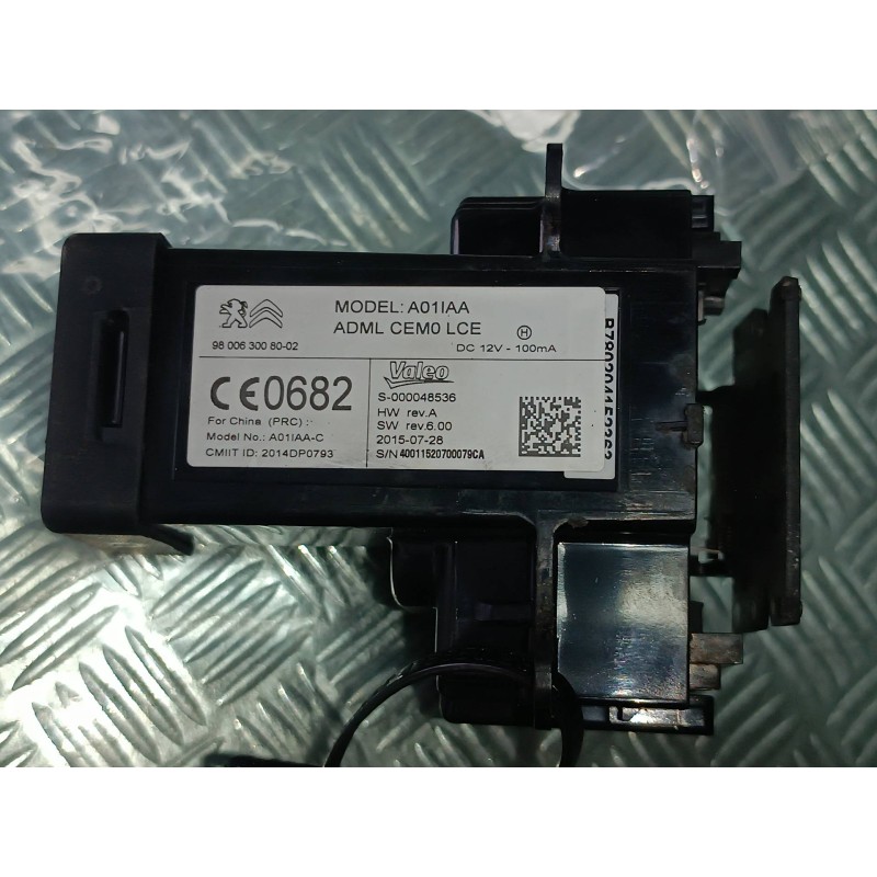 Recambio de conmutador de arranque para citroen c4 picasso feel referencia OEM IAM 980063008002 MODEL A01IAA VALEO