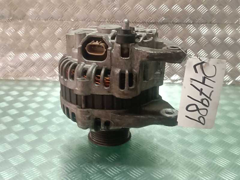 Recambio de alternador para mazda 3 berlina (bk) 1.6 vvt active referencia OEM IAM A3TB6581 RF7JA 90A