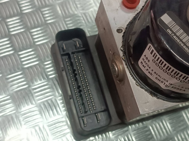 Recambio de abs para mazda 3 berlina (bk) 1.6 vvt active referencia OEM IAM 6N612C405EA 0621020709 06210909833