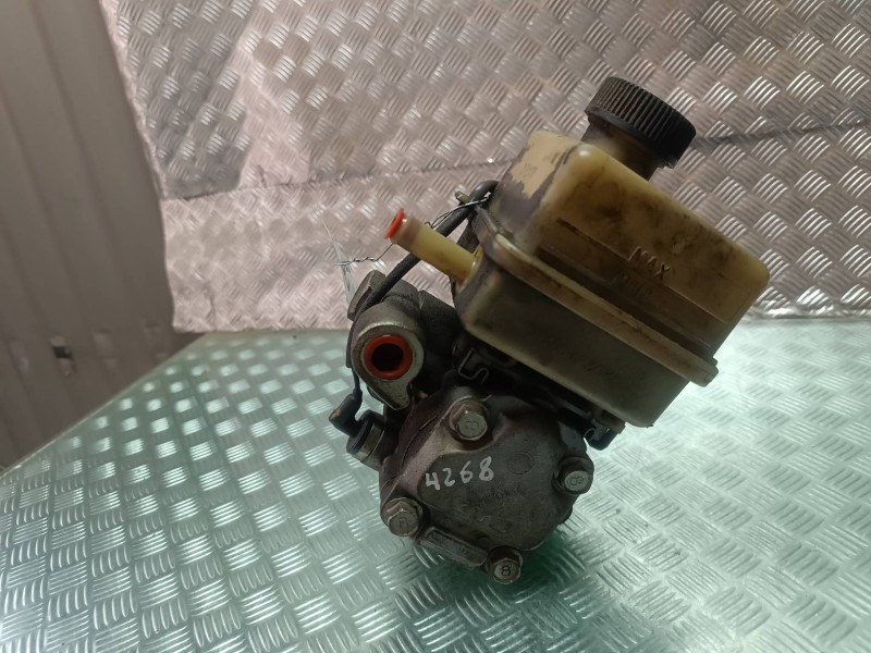 Recambio de bomba direccion para mazda 3 berlina (bk) 1.6 vvt active referencia OEM IAM 07C130  