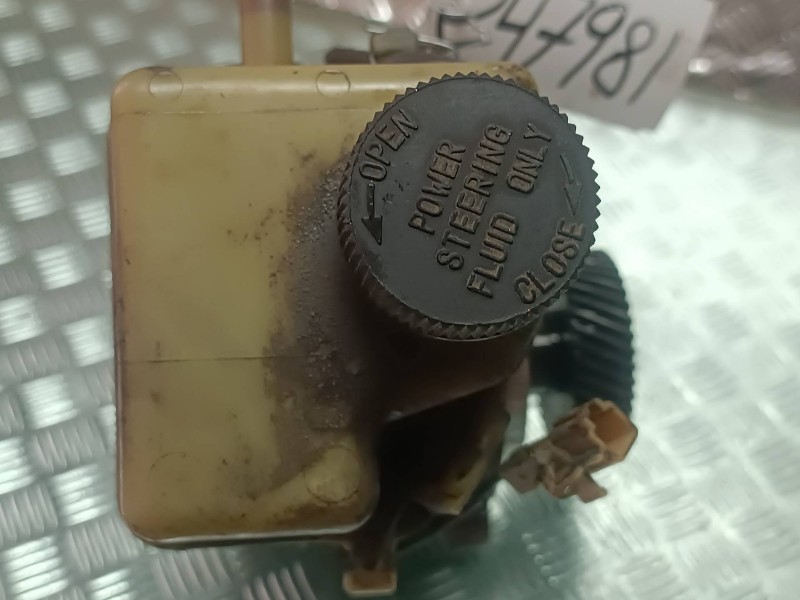 Recambio de bomba direccion para mazda 3 berlina (bk) 1.6 vvt active referencia OEM IAM 07C130  