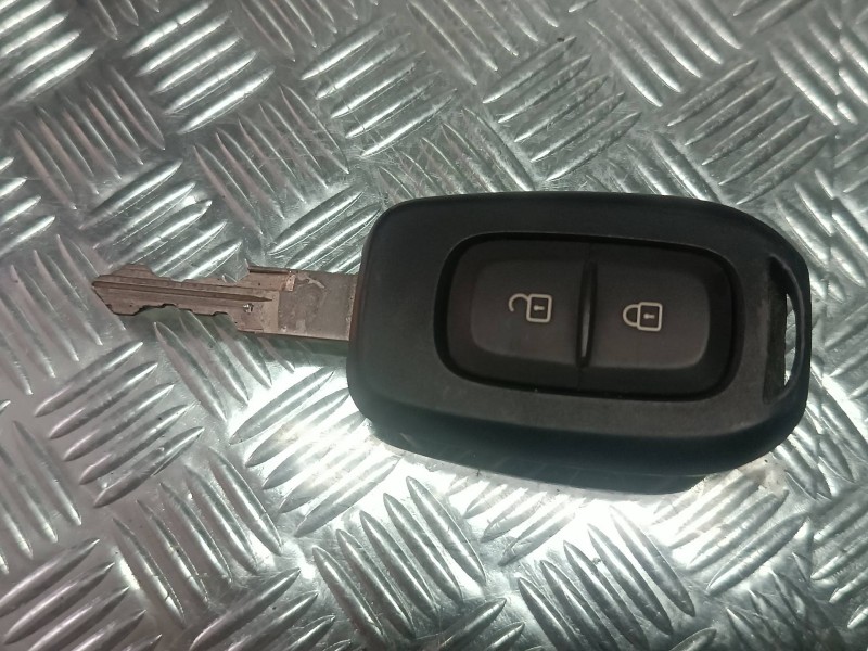 Recambio de conmutador de arranque para dacia duster ambiance 4x2 referencia OEM IAM N0502060B01 G7687C478 VISTEON