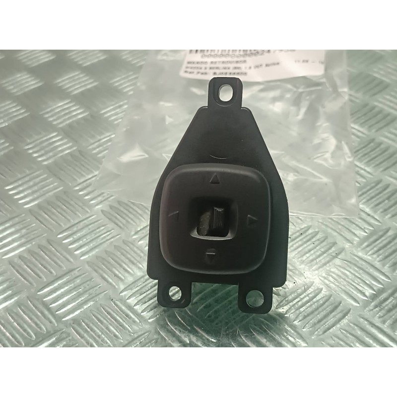 Recambio de mando retrovisor para mazda 3 berlina (bk) 1.6 vvt active referencia OEM IAM BJ0E66600  CONECTOR 7 PINES