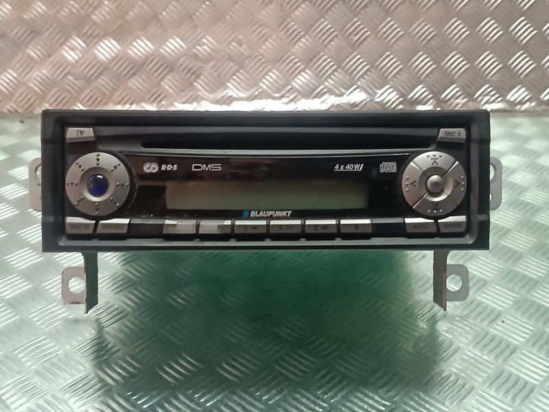 Recambio de sistema audio / radio cd para chevrolet kalos 1.4 se referencia OEM IAM 96454094  BLAUPUNKT