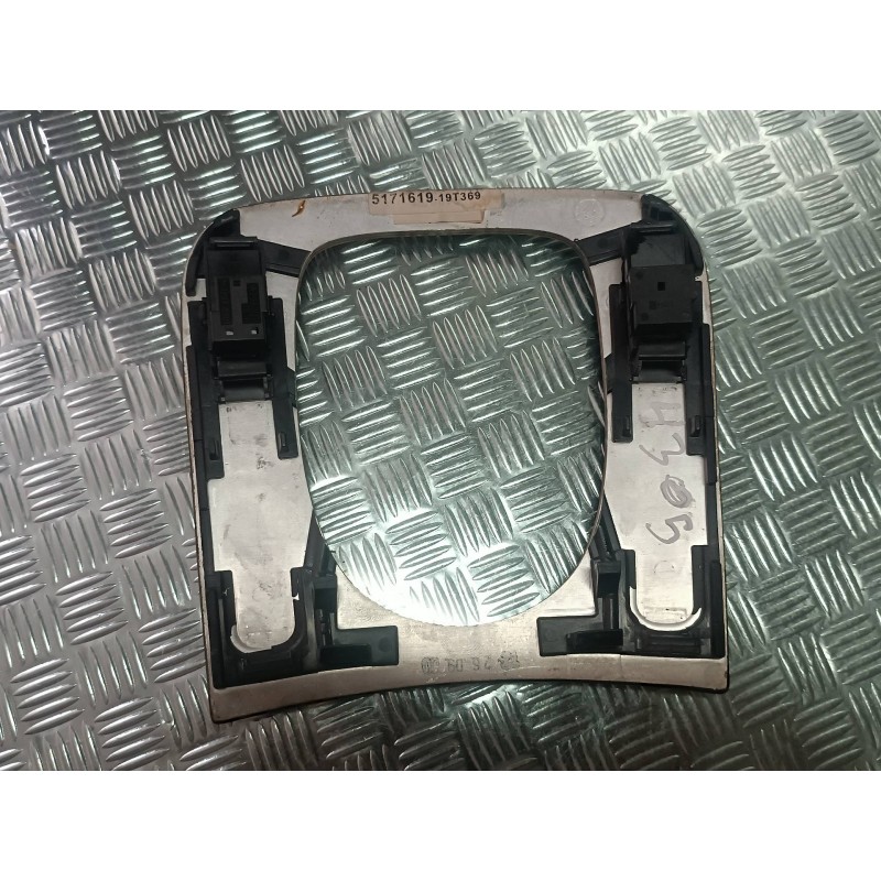 Recambio de moldura para mercedes-benz clase s (w220) berlina 320 cdi (220.026) referencia OEM IAM 2088201001 5171619 