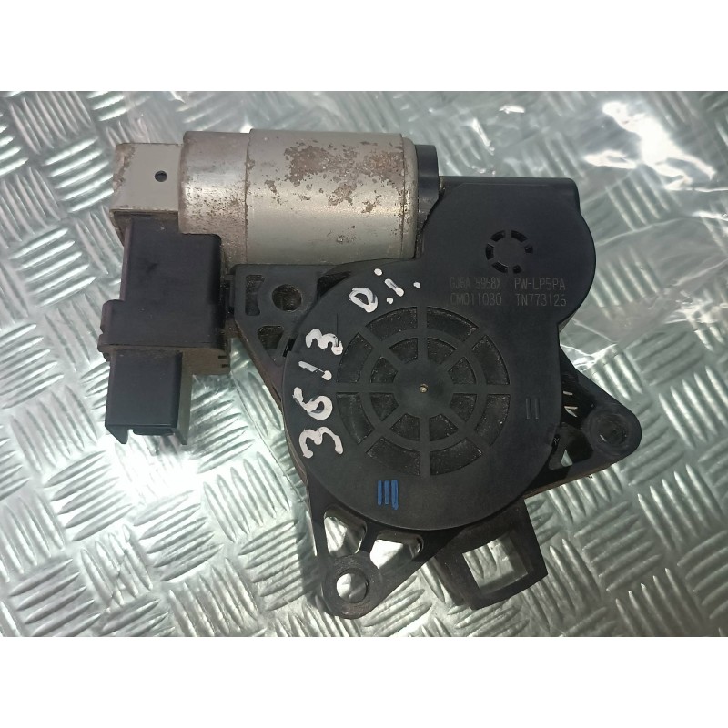 Recambio de motor elevalunas delantero izquierdo para mazda 6 berlina (gg) 1.8 active (4-ptas.) referencia OEM IAM CM011080 GJ6A