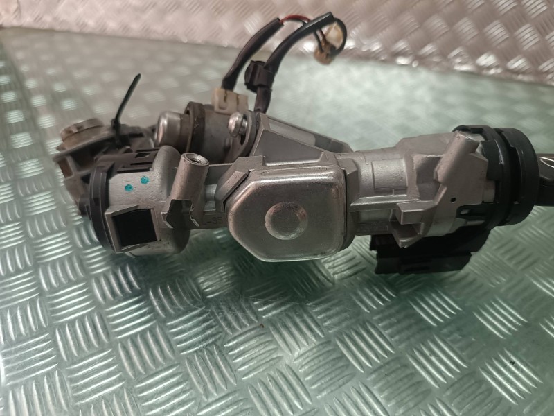 Recambio de conmutador de arranque para mazda 3 berlina (bk) 1.6 vvt active referencia OEM IAM 3M513F880AC  