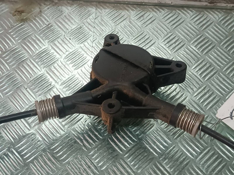 Recambio de elevalunas delantero izquierdo para mazda 3 berlina (bk) 1.6 vvt active referencia OEM IAM   ELECTRICO